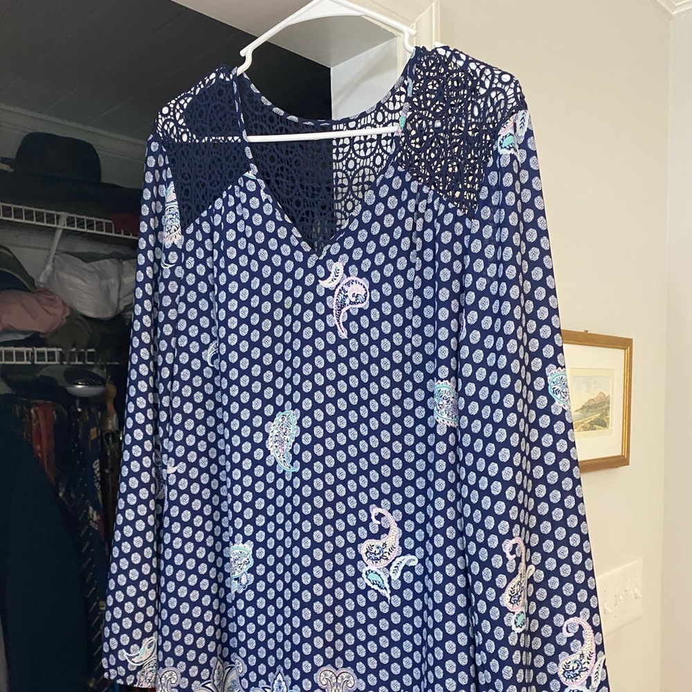 DR2 Swing dress in Navy with crochet detail
